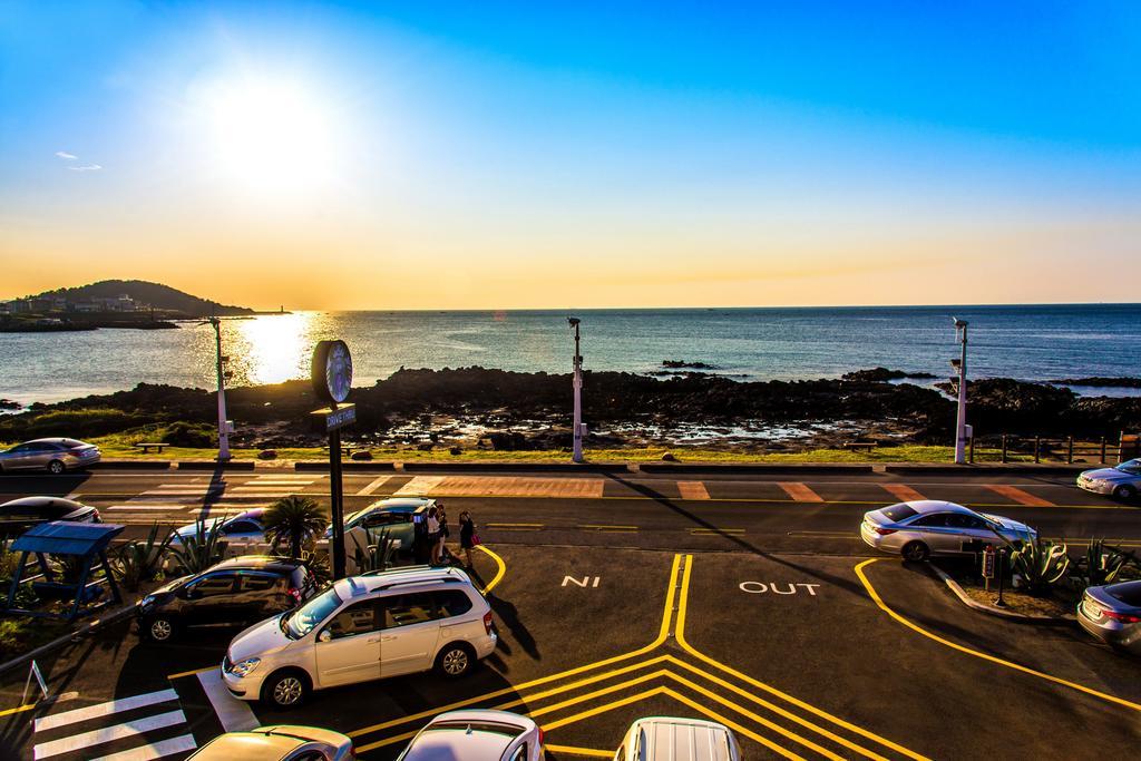 Hotel White House Jeju Eksteriør bilde