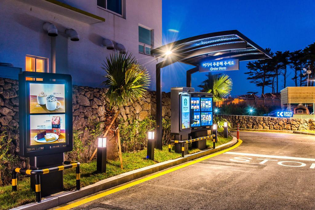 Hotel White House Jeju Eksteriør bilde